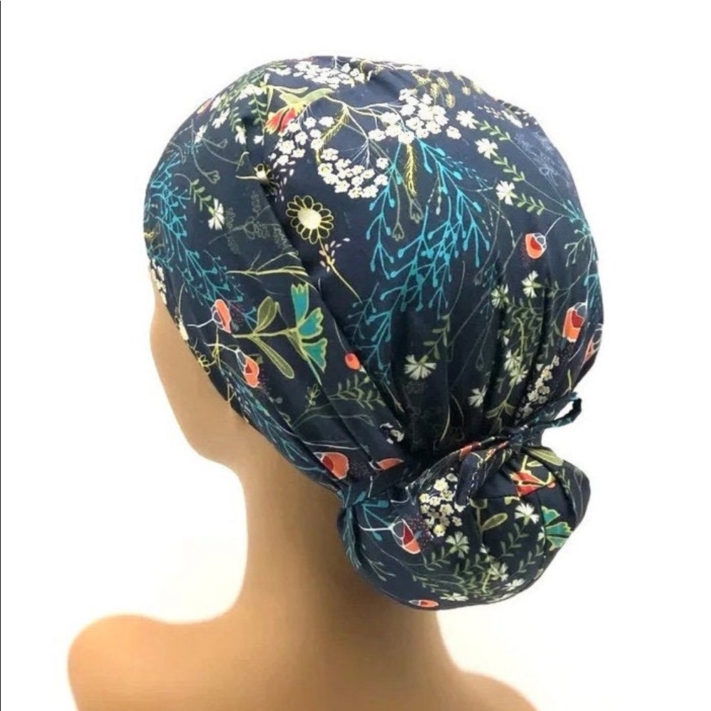 Scrub cap
